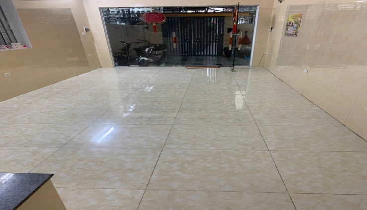 Cho thuê nhà riêng ngõ 250 Tân Mai, Hoàng Mai, 55m3, 3 tầng, 3 ngủ, 11 Triệu, vào ngay